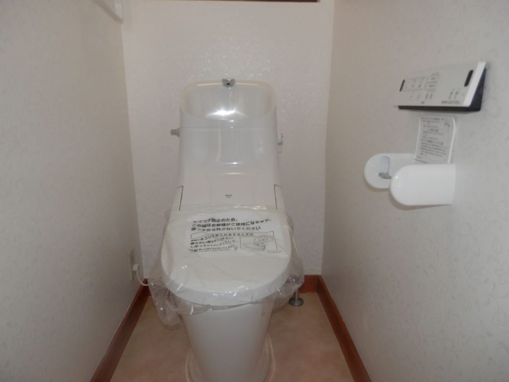 リクシルトイレ交換工事