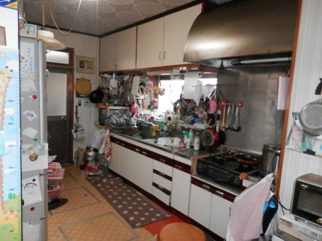 【山梨県】すっきり使いやすい空間に変身　キッチン入れ替えリフォーム