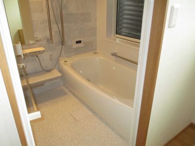 【山梨県】ユニットバス設置工事